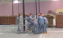 域动广告车展搭建团队